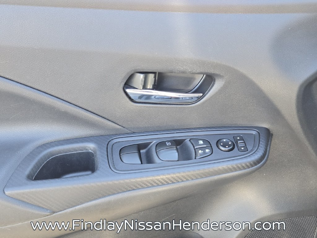 Used 2023 Nissan Versa SV w/ Trunk Package FWD image 20