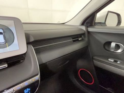Used 2024 Hyundai Ioniq 5 Limited AWD/4WD image 34