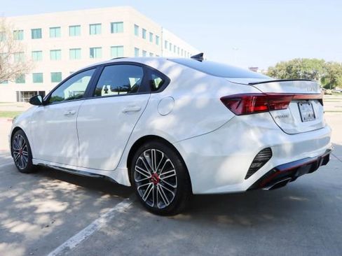 Used 2023 Kia Forte GT w/ GT2 Package image 5