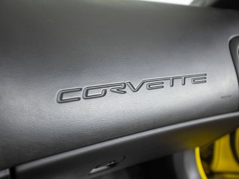 Used 2006 Chevrolet Corvette Z06 RWD image 46