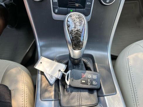 Used 2015 Volvo XC60 T5 Premier Plus image 30