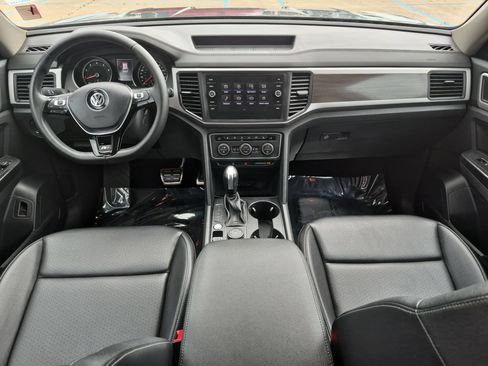 Used 2020 Volkswagen Atlas SE w/ Panoramic Sunroof Package AWD/4WD image 25