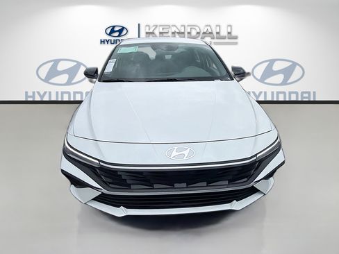New 2026 Hyundai Elantra Sport FWD image 2
