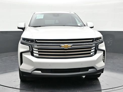 Certified 2024 Chevrolet Tahoe High Country w/ Advanced Technology Package image 8