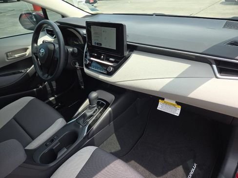 Used 2026 Toyota Corolla LE FWD image 15