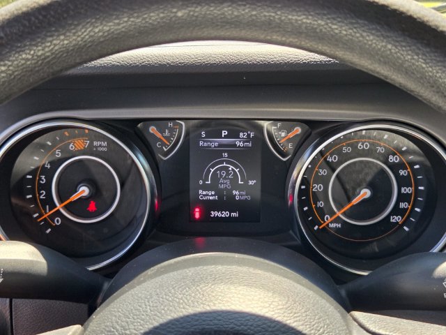 Used 2023 Jeep Wrangler Sport AWD/4WD image 16