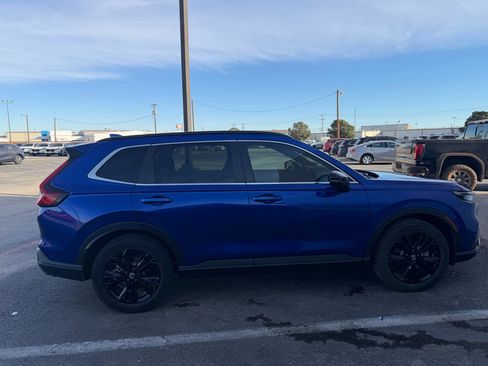 Used 2023 Honda CR-V Sport Touring image 2