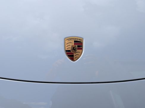 Used 2024 Porsche Macan 4 Electric AWD/4WD image 34