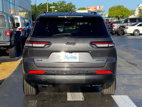 Used 2025 Jeep Grand Cherokee L Limited w/ Luxury Tech Group II AWD/4WD image 7