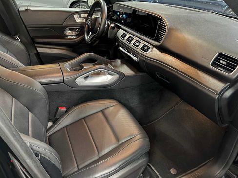 Used 2021 Mercedes-Benz GLE 350 4MATIC image 11
