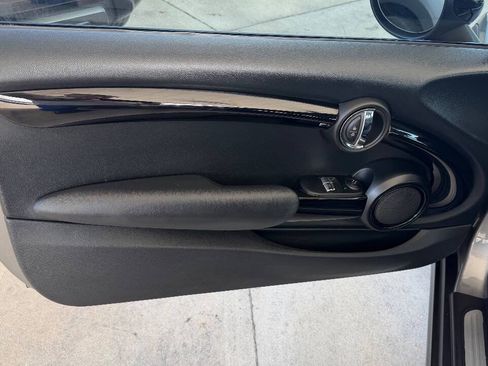 Used 2018 MINI Cooper S FWD image 16