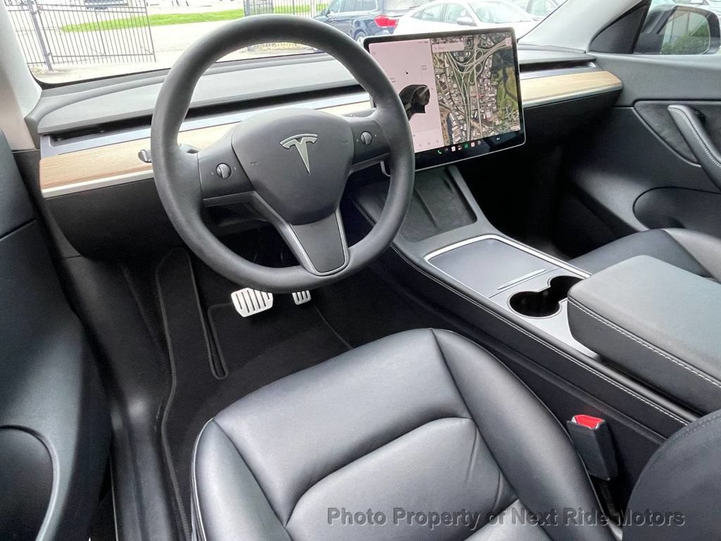 Used 2021 Tesla Model Y Performance AWD/4WD image 17
