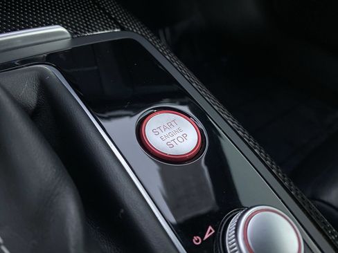 Used 2017 Audi S7 Premium Plus w/ S7 Sport Package image 9