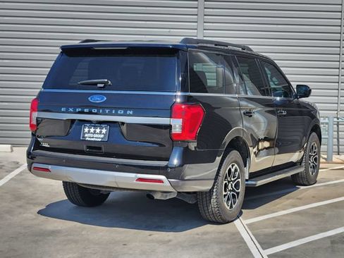 Used 2023 Ford Expedition XLT RWD image 8