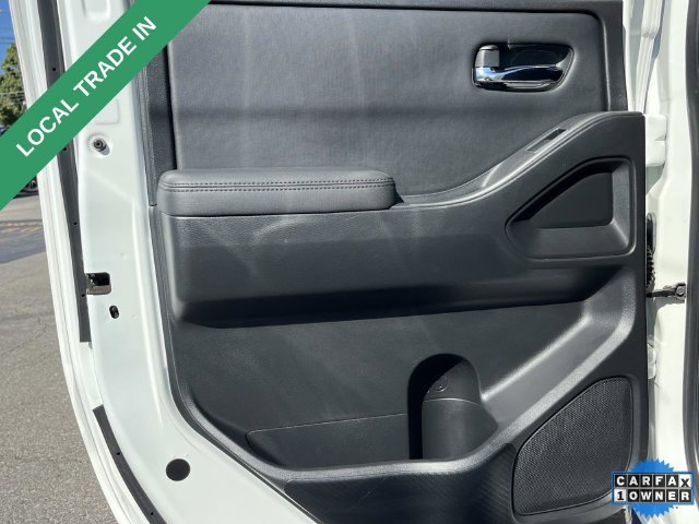 Used 2022 Nissan Frontier PRO-4X w/ Pro-4X Premium Package AWD/4WD image 16