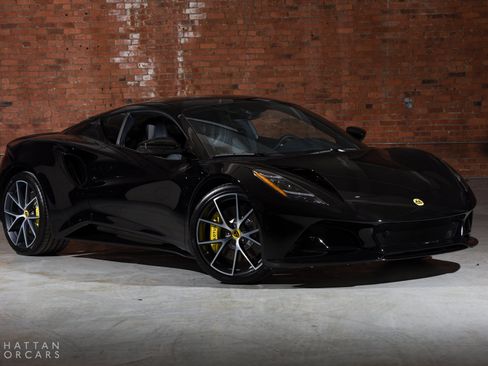 Used 2024 Lotus Emira First Edition image 3