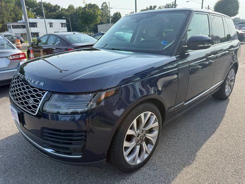 Used 2018 Land Rover Range Rover HSE AWD/4WD image 3