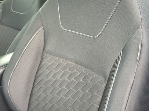 Used 2021 Nissan Kicks SV FWD image 10