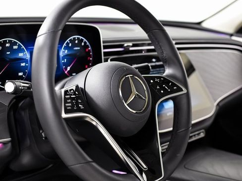 Certified 2025 Mercedes-Benz E 450 E 450 image 22