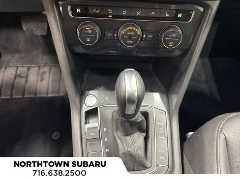 Used 2020 Volkswagen Tiguan SEL w/ 3rd Row Seat Package image 8