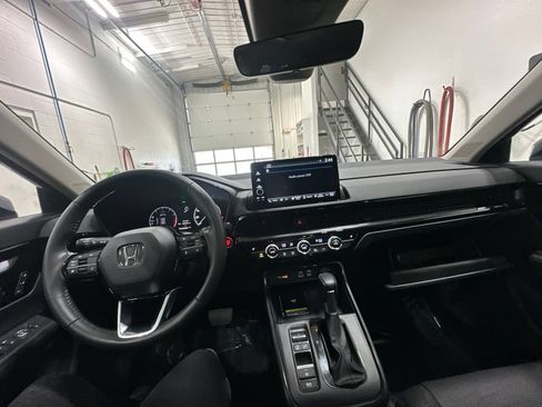 Used 2024 Honda CR-V EX-L image 43