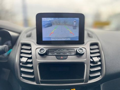 Used 2023 Ford Transit Connect XL image 14