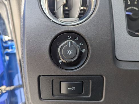 Used 2012 Ford F150 XLT w/ XLT Chrome Pkg image 22