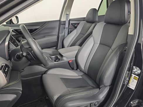 Certified 2025 Subaru Outback Onyx Edition AWD/4WD image 23