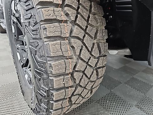 New 2025 GMC Hummer EV 3X w/ Extreme Off-Road Package image 51