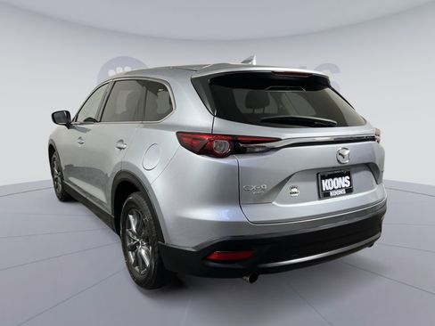 Used 2023 MAZDA CX-9 Touring image 4
