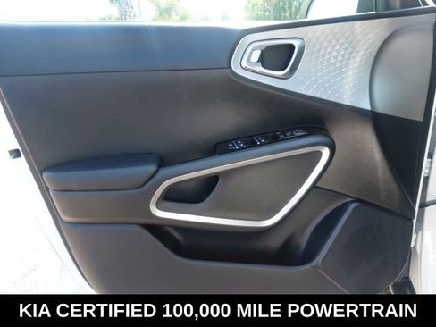 Certified 2025 Kia Soul S FWD image 20