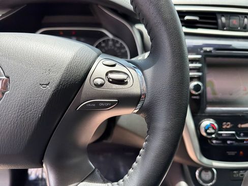Used 2021 Nissan Murano SL FWD image 23