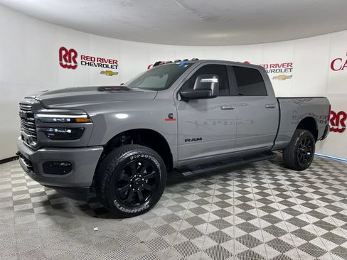 Used 2025 RAM 2500 Laramie w/ Night Edition AWD/4WD image 3