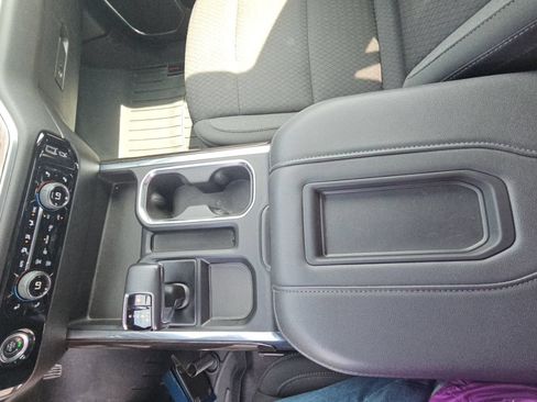 Used 2022 Chevrolet Silverado 1500 RST AWD/4WD image 18