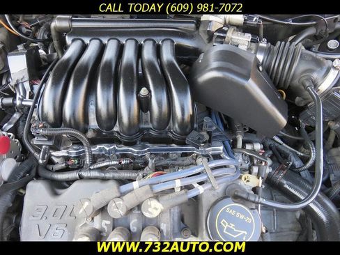 Used 2003 Ford Taurus SES FWD image 13