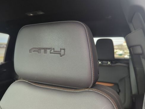 Used 2024 GMC Sierra 1500 AT4 w/ Technology Package image 33