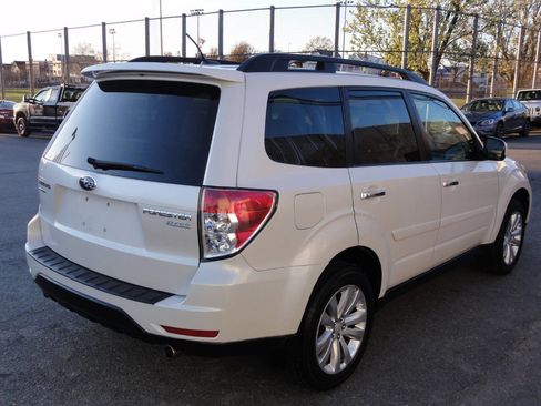 Used 2012 Subaru Forester 2.5X Premium AWD/4WD image 3