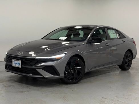 Certified 2026 Hyundai Elantra Sport image 1