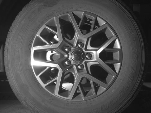 Used 2025 Jeep Wrangler Sahara image 13