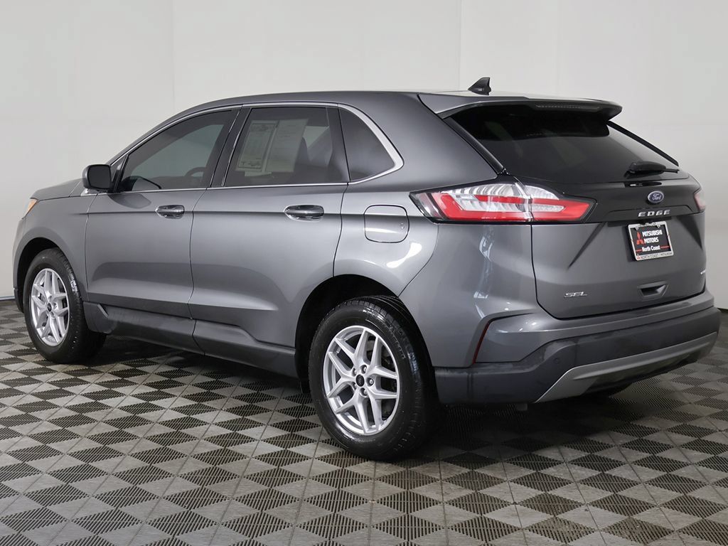 Used 2024 Ford Edge SEL w/ Convenience Package AWD/4WD image 7