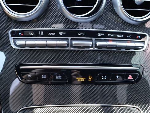 Used 2021 Mercedes-Benz GLC 63 AMG S image 25
