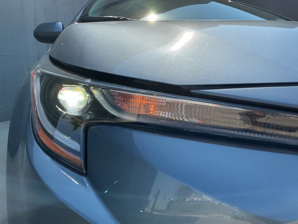 Used 2026 Toyota Corolla LE FWD image 15