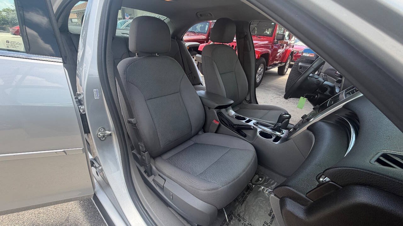 Used 2015 Chevrolet Malibu LS w/ Protection Package FWD image 10