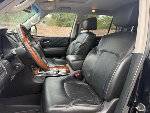 Used 2016 INFINITI QX80 2WD w/ Deluxe Technology Package image 12