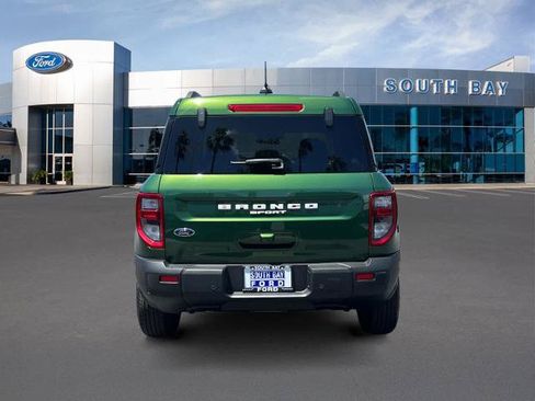 Certified 2025 Ford Bronco Sport Big Bend w/ Convenience Package AWD/4WD image 4