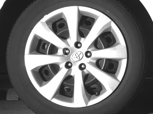 Used 2025 Toyota Corolla LE image 15