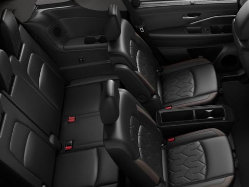 New 2026 Nissan Pathfinder Platinum AWD/4WD image 12