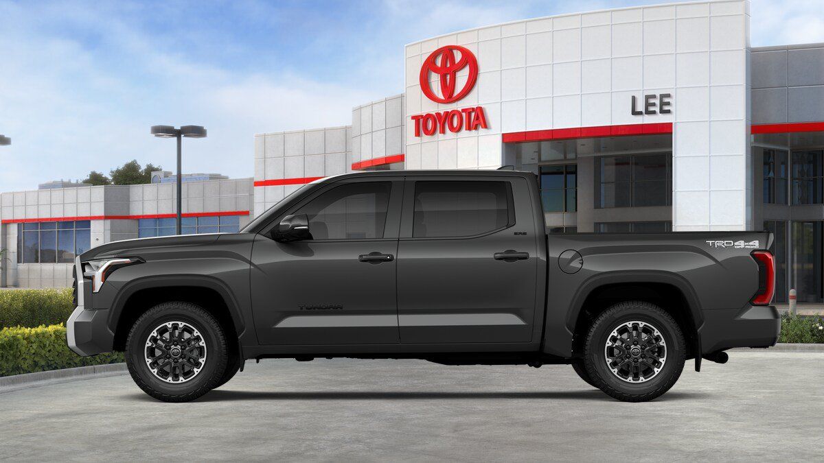 New 2026 Toyota Tundra SR5 w/ TRD Off-Road Premium Package AWD/4WD image 4