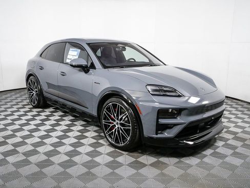 Used 2025 Porsche Macan Turbo Electric image 29