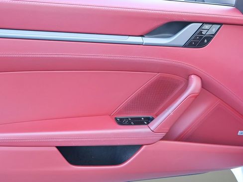 Used 2021 Porsche 911 Targa 4 image 11